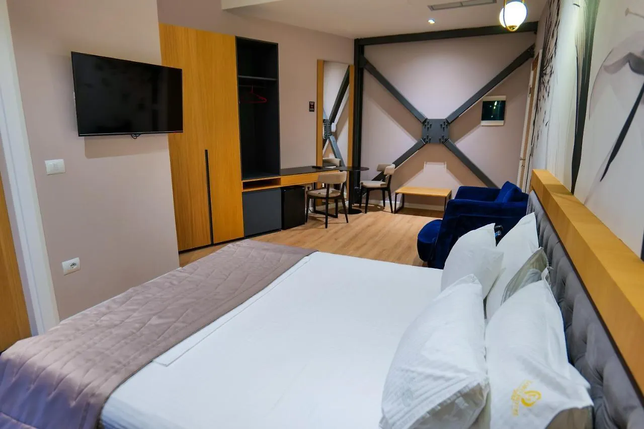 Lord Hotel Vorë 阿尔巴尼亚