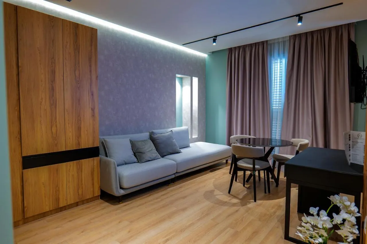 Lord Hotel Tirana