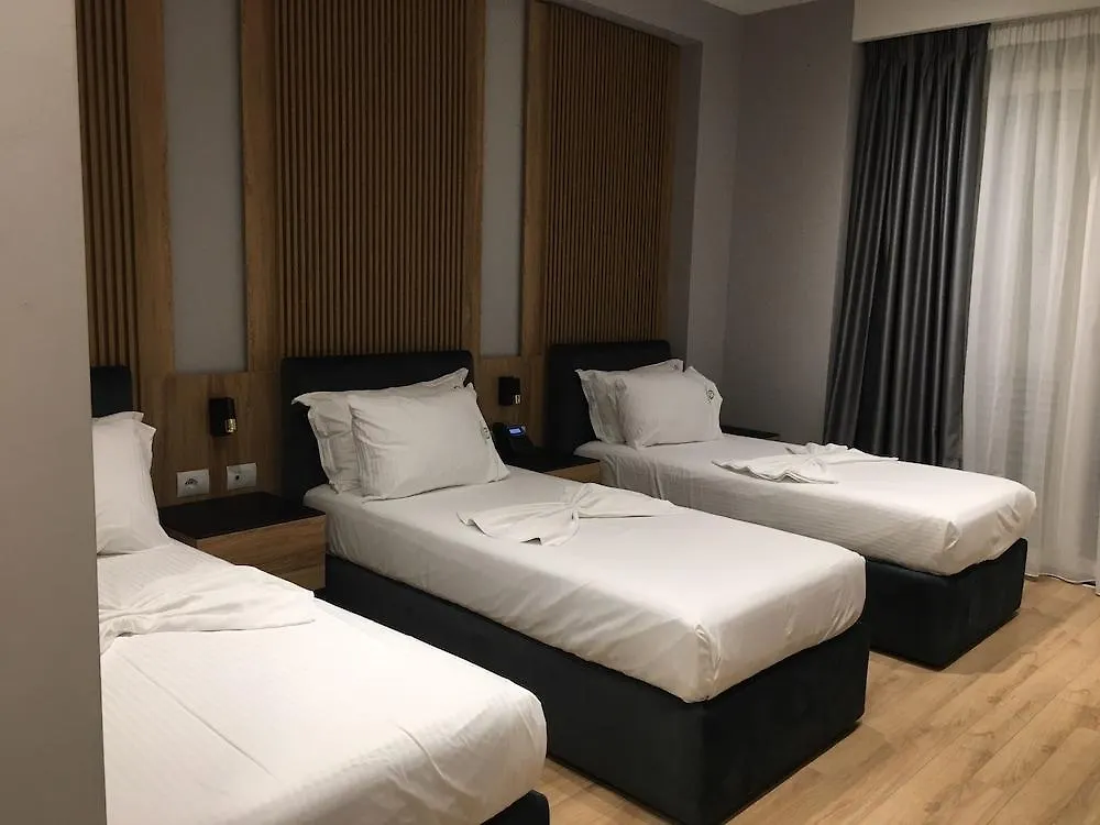 Lord Hotel Tirana