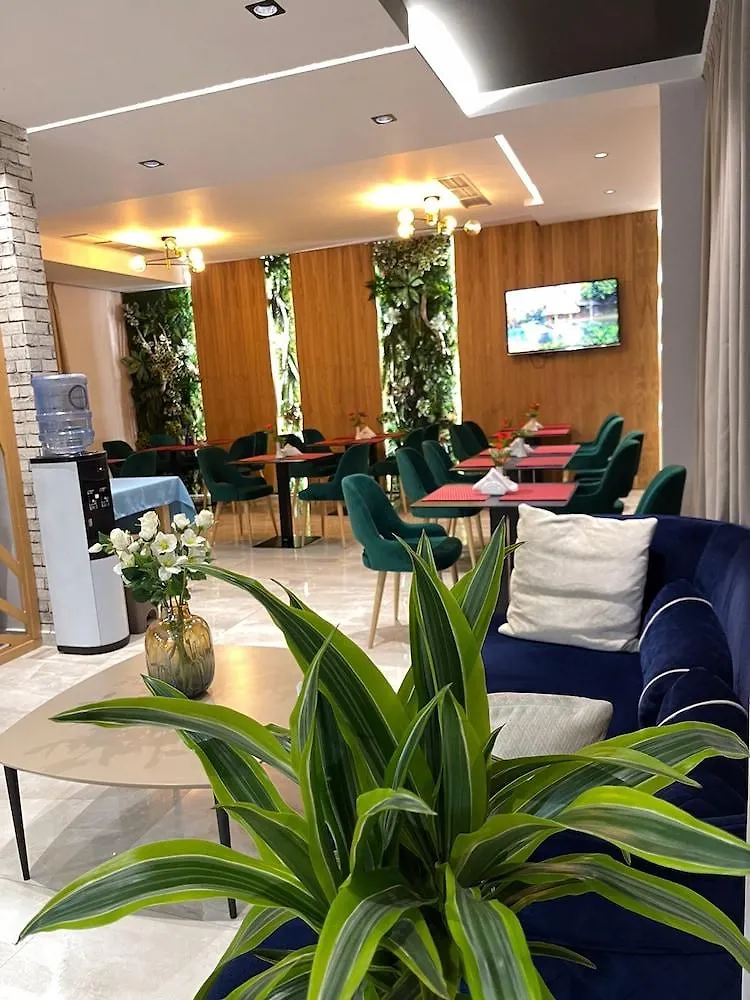 Lord Hotel Tirana Vore