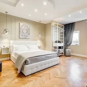 https://mellini-palace-suites.it-romehotels.com