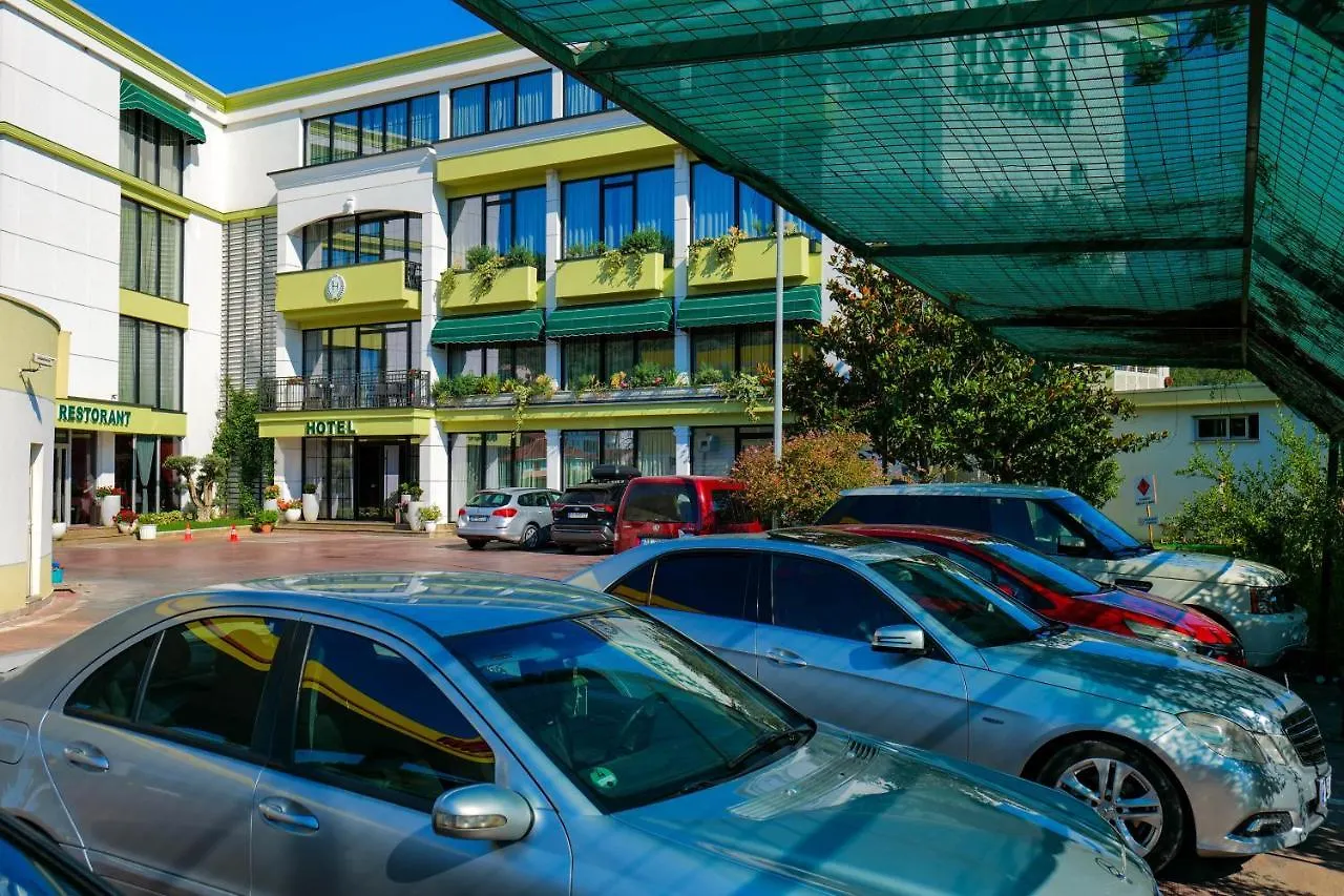 Vorë Lord Hotel Tirana