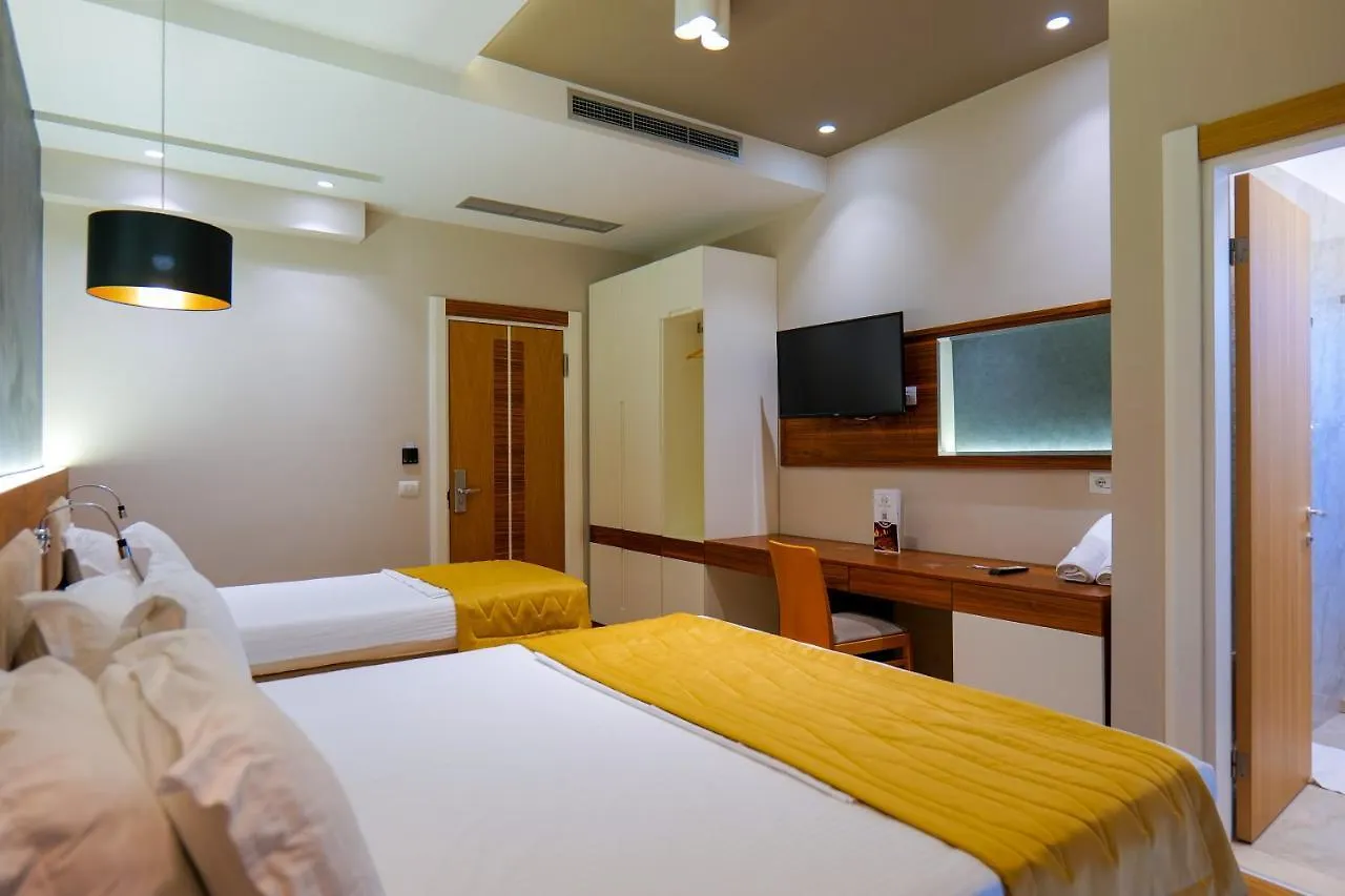 Vorë Lord Hotel Tirana